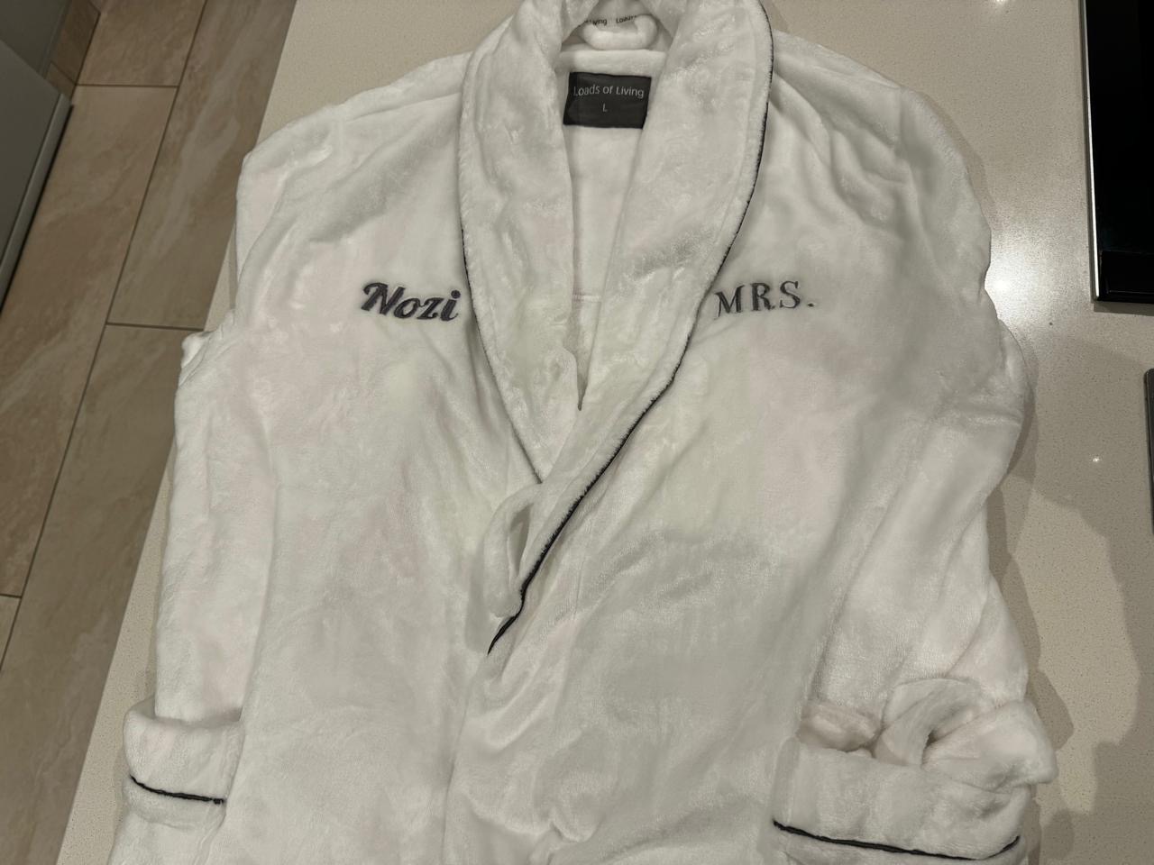 4bec353d-854c-4c93-ad8e-9b7fe1e843ac