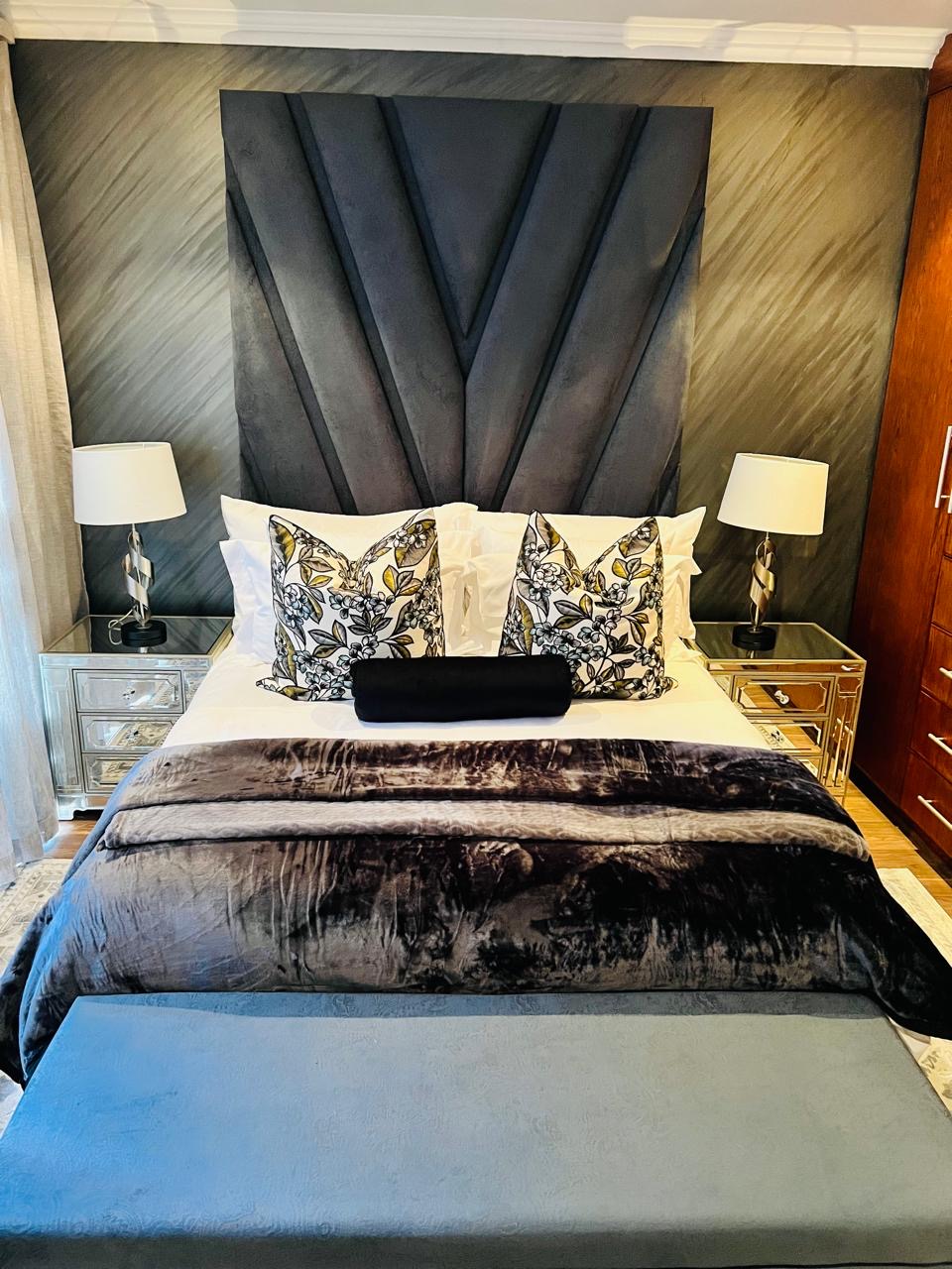 c0318198-cd92-4d44-97fa-78b78aba1dcc